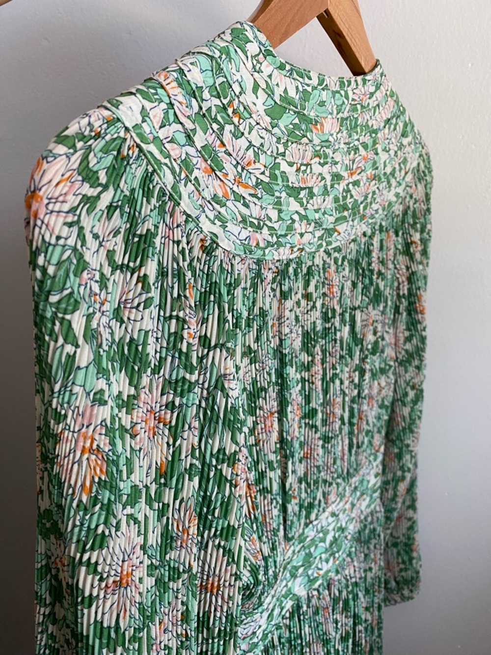 Green Floral V-neck Long Puff Sleeve Pintucked Midi Dress Pleated Wedding Garden - Picture 8 of 11